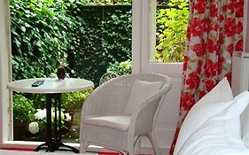 Bed And Breakfast Amsterdam